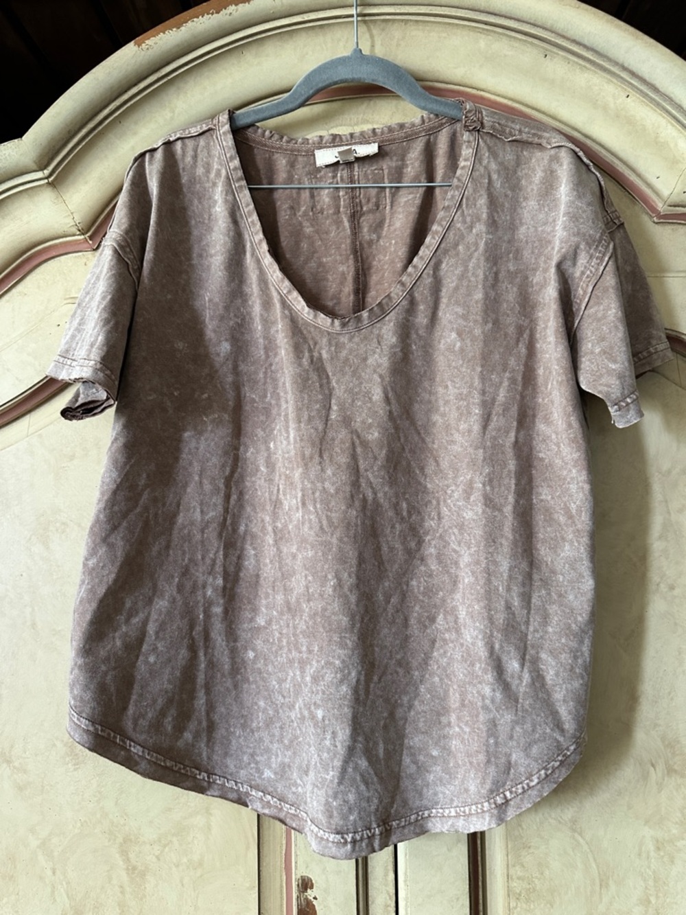 J.O.A. Brown Mineral Washed Scoop Neck Short Sleeve Tee size Large